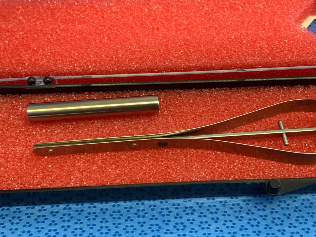 KATENA K4-5550 Scimeca Loop Amputator Right w/ Case — photo 3