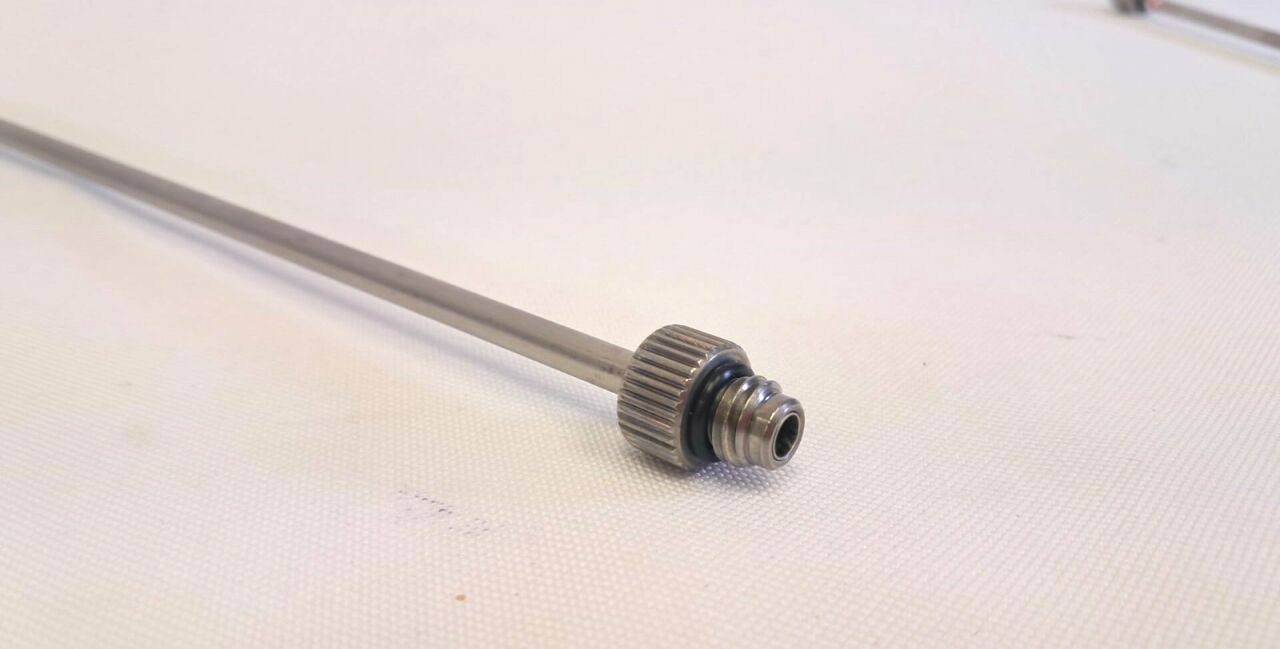 CONMED CD860 Core Suction/Irrigation 5mm x 32cm Cannula — photo 3