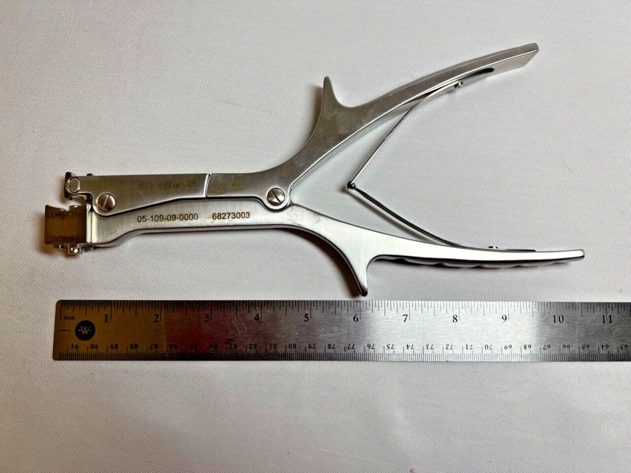 EXACTECH 05-109-09-0000 Lordotic/Kyphotic Spinal Bender Instrument — photo 5