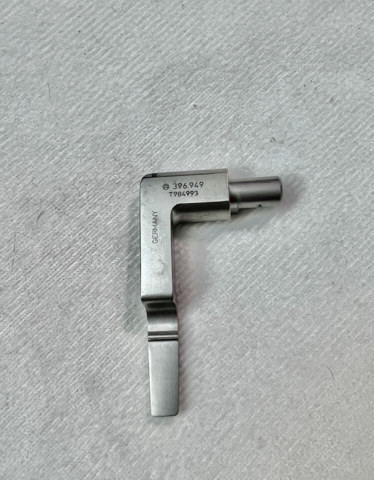 SYNTHES 03.100.045 StarDrive T15 Screwdriver Shaft 3.5mm — photo 1