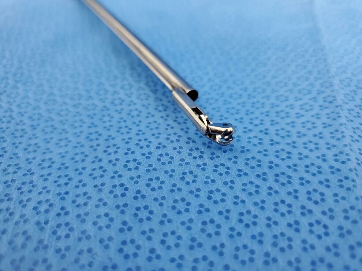 CIRCON ACMI E8213 Elite Rigid Optical Fenestrated Biopsy Cup Forceps — photo 4