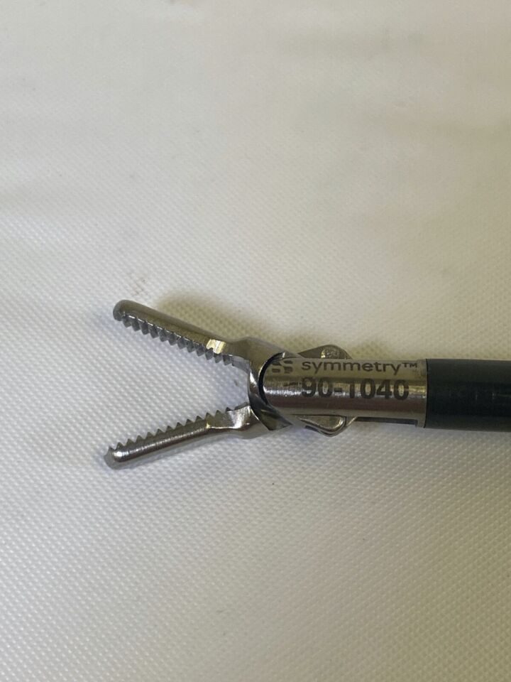 SYMMETRY SURGICAL 90-1040 Monopolar Insulated 5mm x 33cm Duckbill Grasping Forceps — photo 4