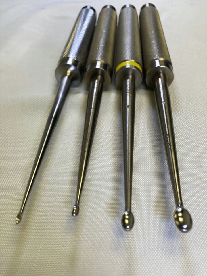 AESCULAP Size 4/3/1/0 11" Straight Cobb Curette Set of 4 — photo 5