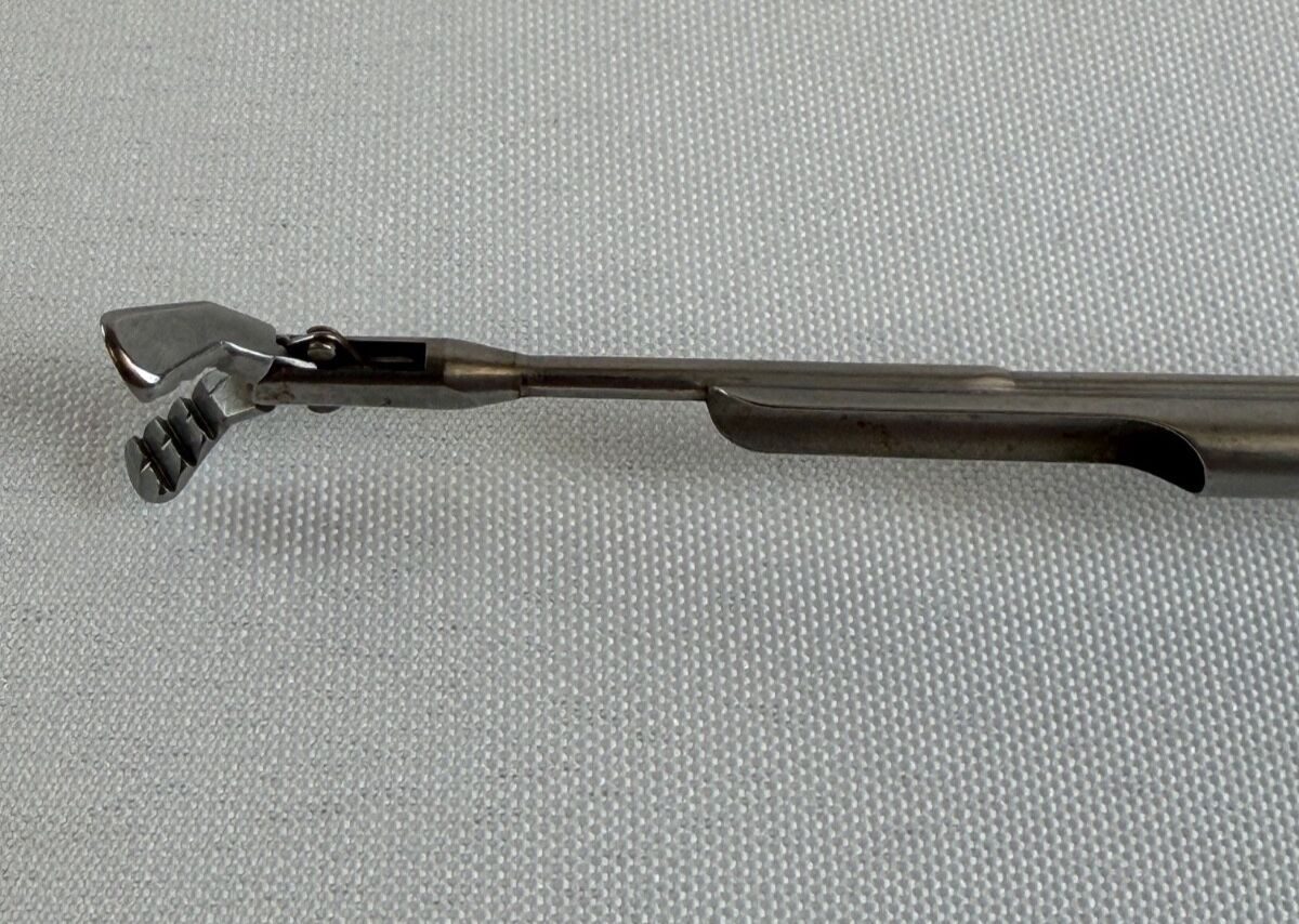 KARL STORZ Optical Grasping Forcep 27072F s Double Action Jaws 4mm Scope Urology — photo 3