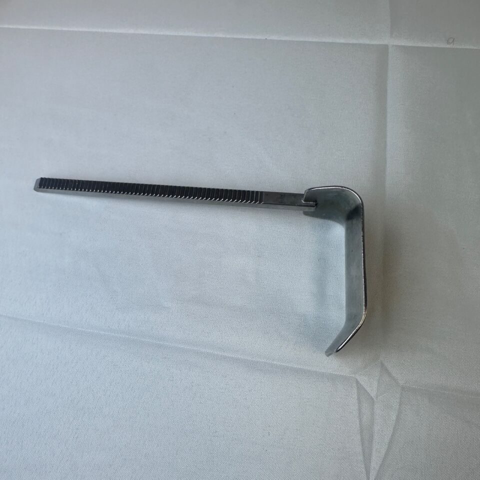 V. MUELLER SU2951-76 Kelly Retractor Blade Book Walter 2" X 3" — photo 7