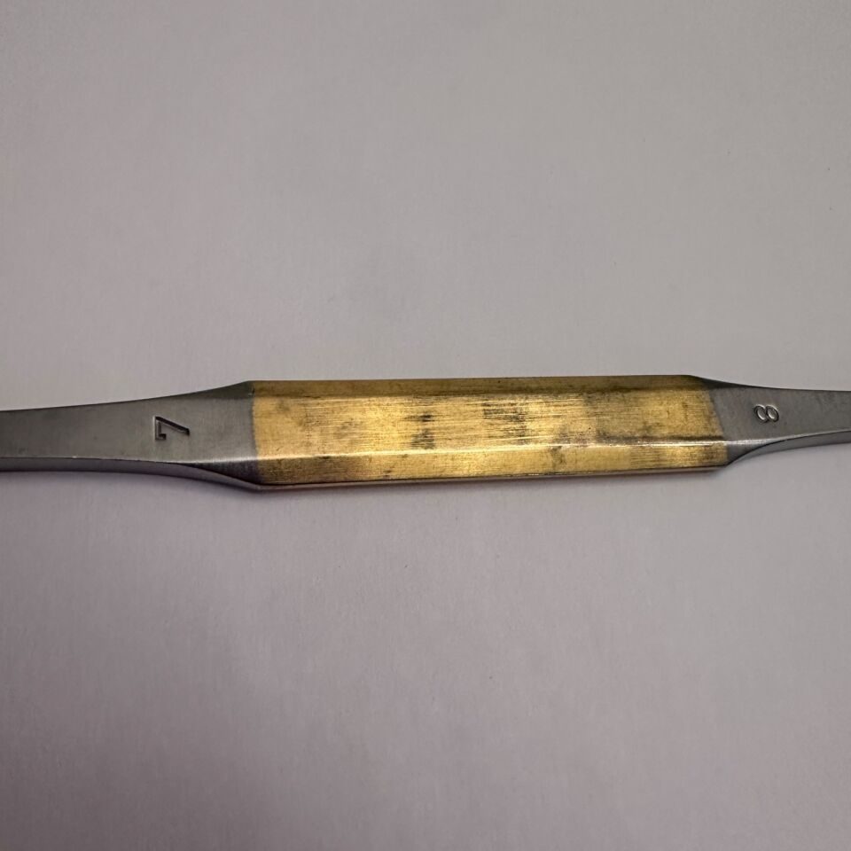 V. MUELLER RH2110-007 Double-Ended Rasp GRIT 7 & 8 8-1/4IN Course & Very Course — photo 3