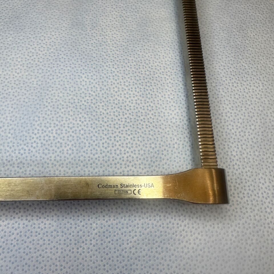 CODMAN 50-1126 Scoville Retractor W/ 13-1005 Retractor Hook — photo 2