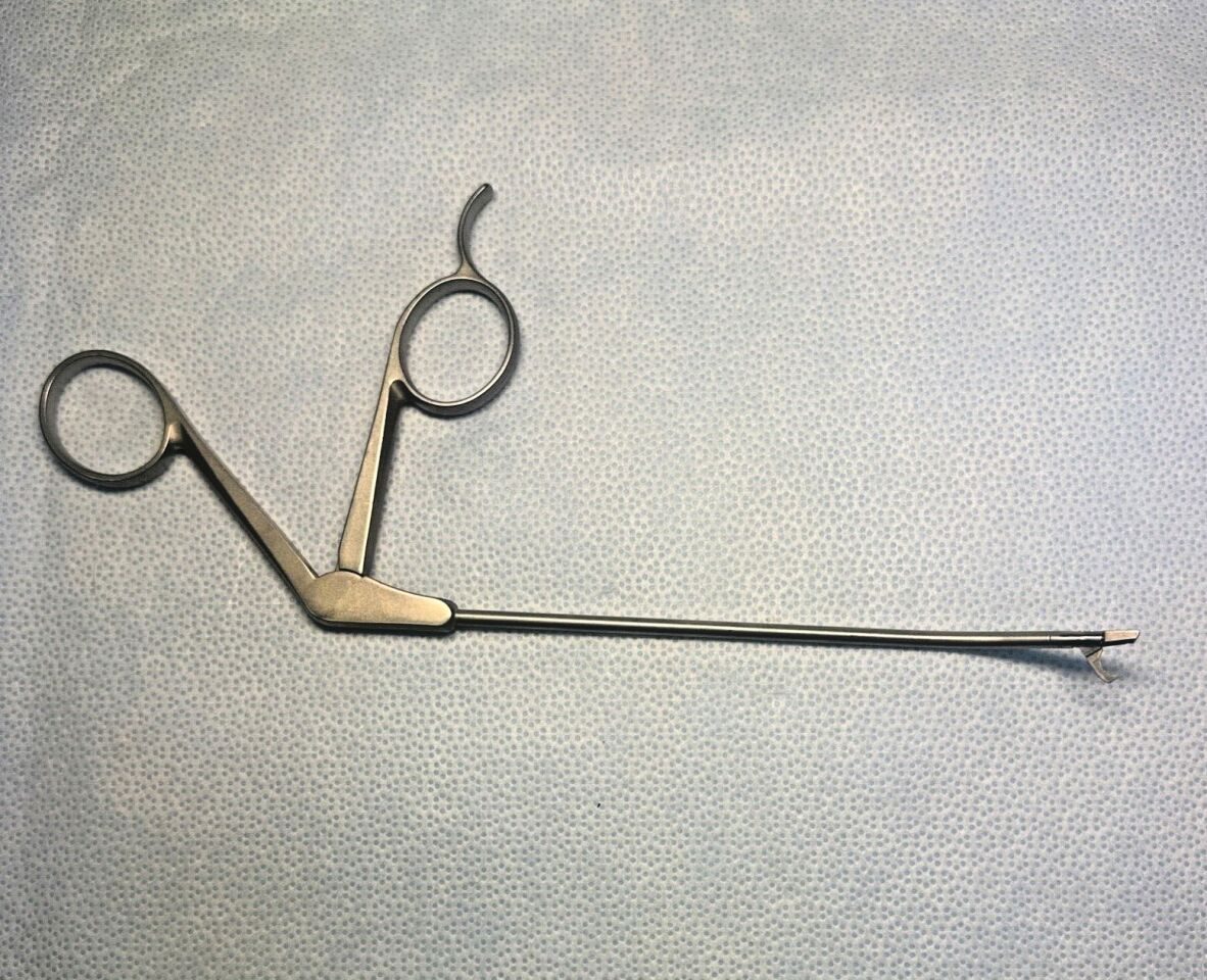SHUTT-LINVATEC 1.12111 Micro-Scissors 30deg Left Forcep 3.4mm dia., 130mm — photo 4