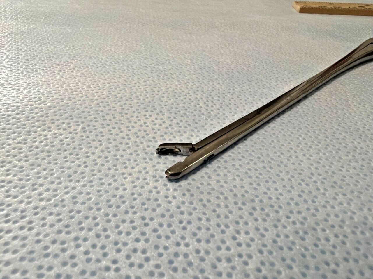 V. MUELLER VM81-2490 Williams Straight Dissecting Forceps UpBite 5-1/4" Length — photo 3
