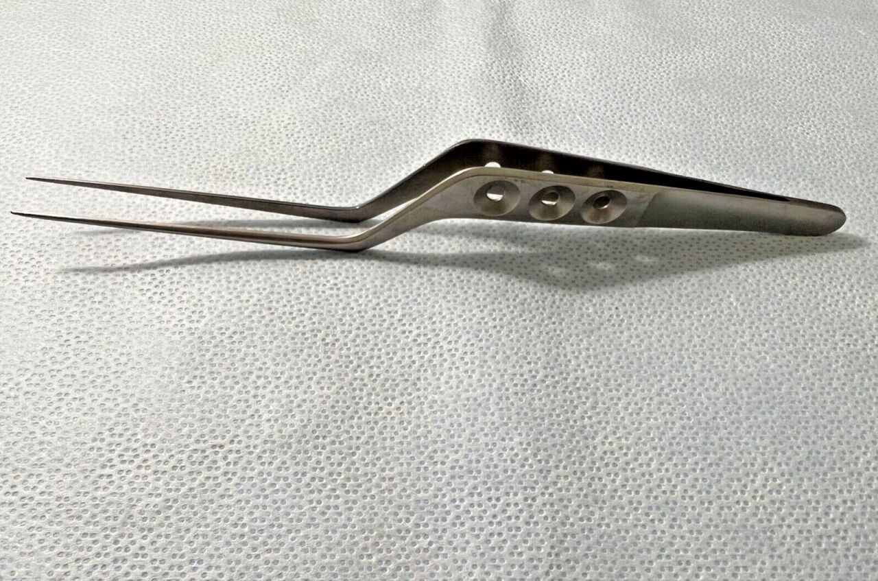 AESCULAP BD841 Yasargil Bayonet Micro Forceps 0.9mm Tip X 8" Length — photo 2