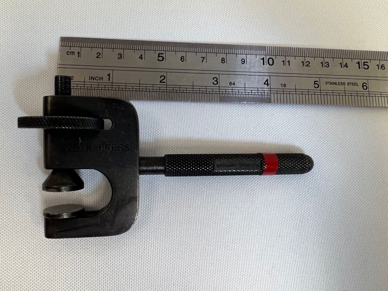 RICHARDS  Anodized Vein Press — photo 4