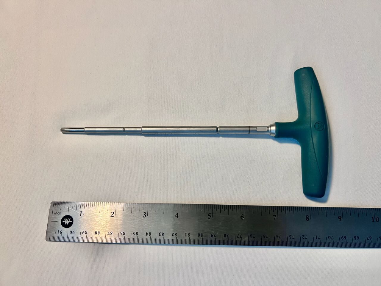 SYNTHES 03.632.004 Matrix Spine System Standard T-Handle Stardrive Screwdriver — photo 2