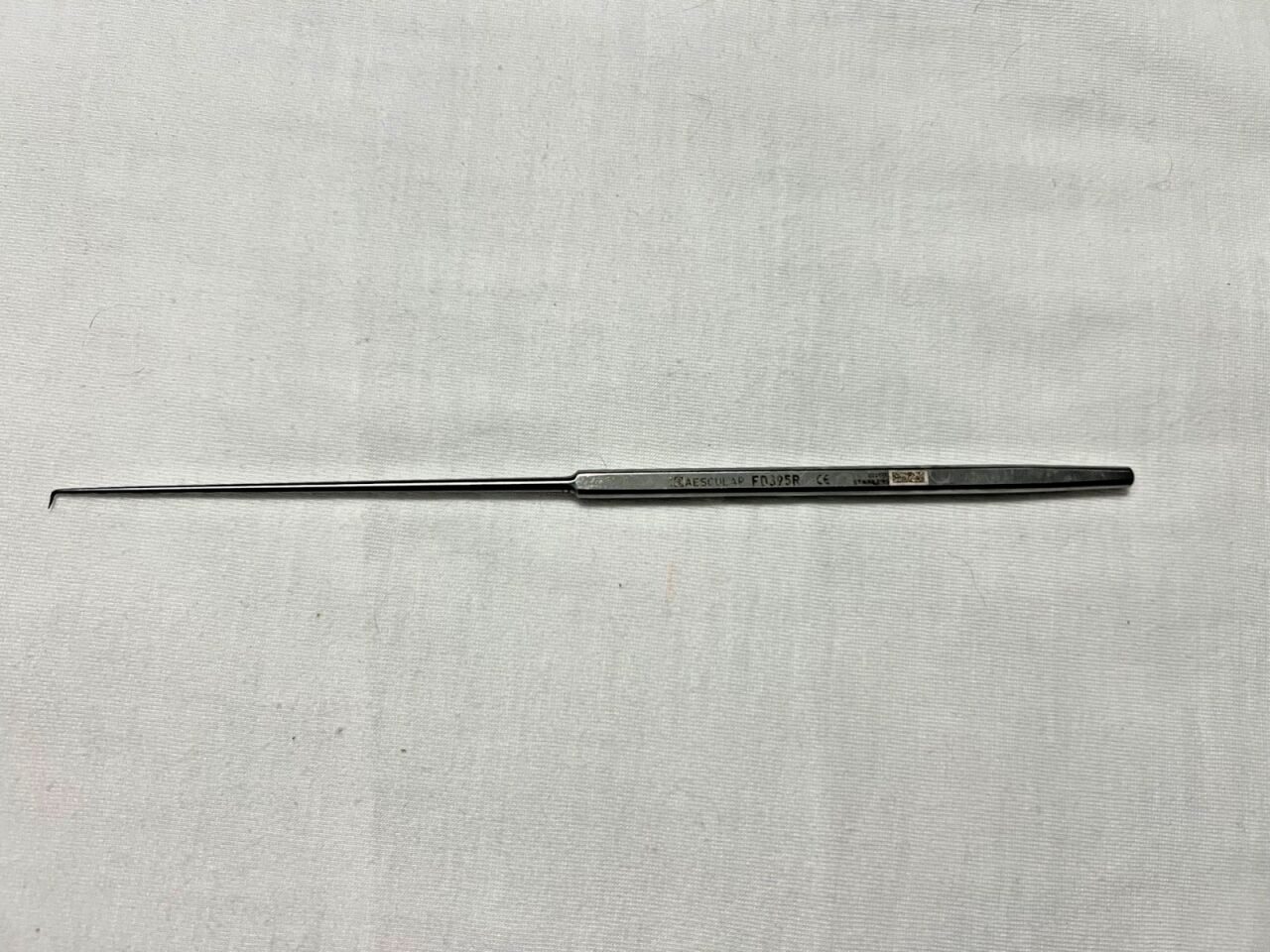AESCULAP FD395R 90deg X 7-1/2" Length Adson Sharp Nerve Hook