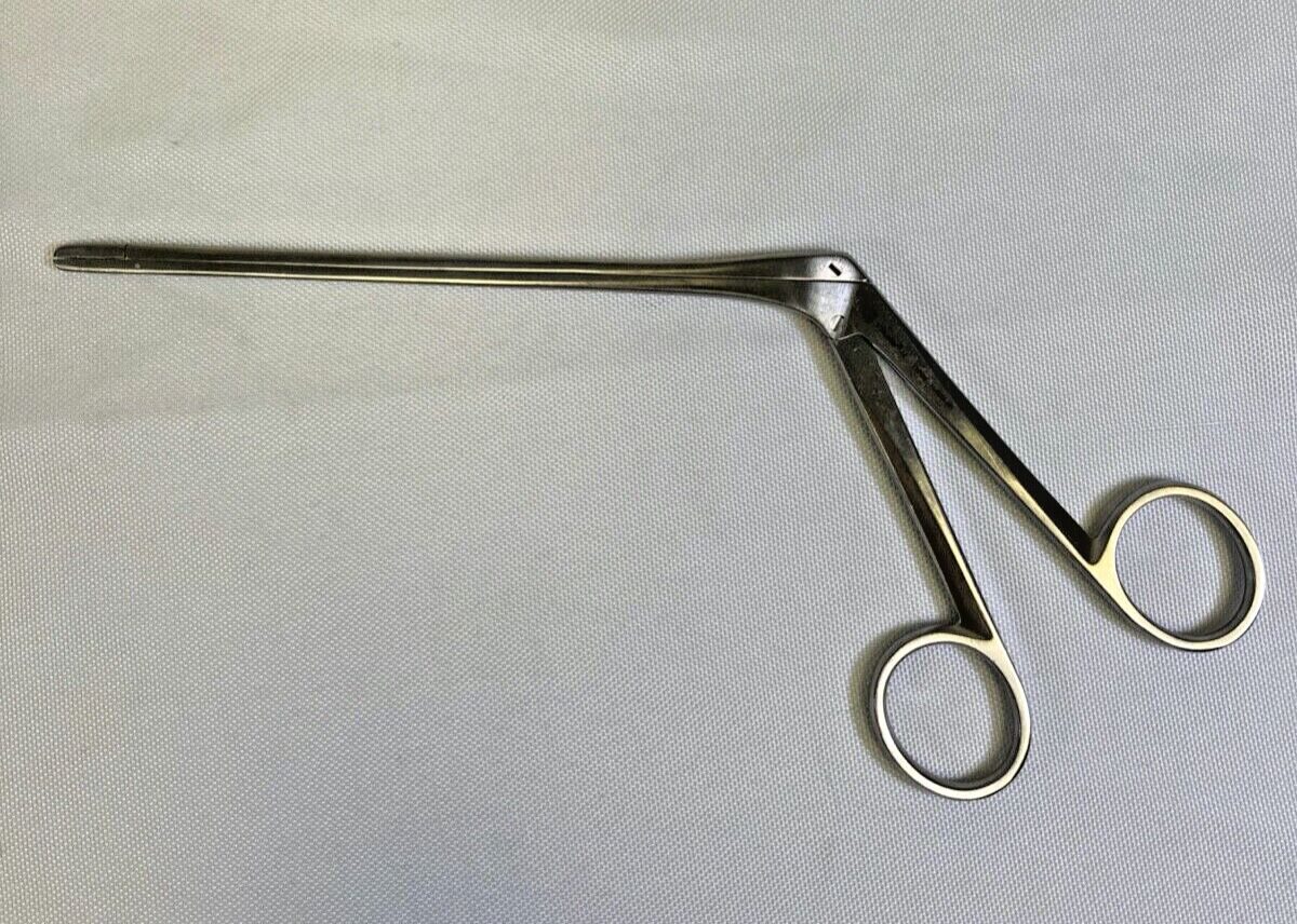 V. MUELLER NL6220-001 Cushing Intervertebral Disc Rongeur IVD 2mm x 10mm — photo 1