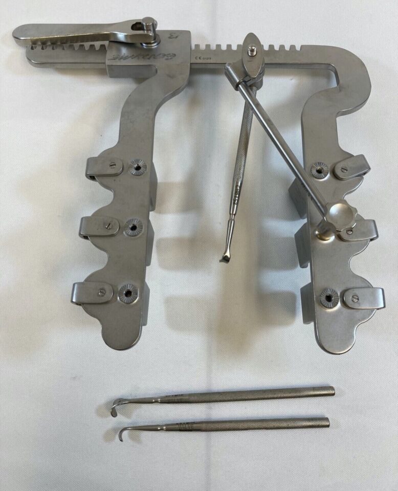 SNOWDEN-PENCER 89-9307 7 Cardiovascular Al Self Retaining Retractor w/ Extras — photo 9