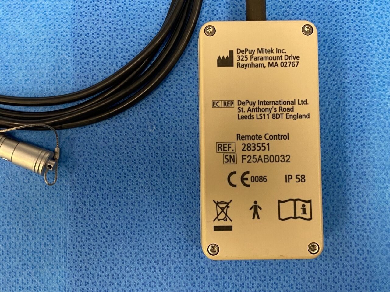 DEPUY MITEK 283551 FMS Remote Control — photo 3