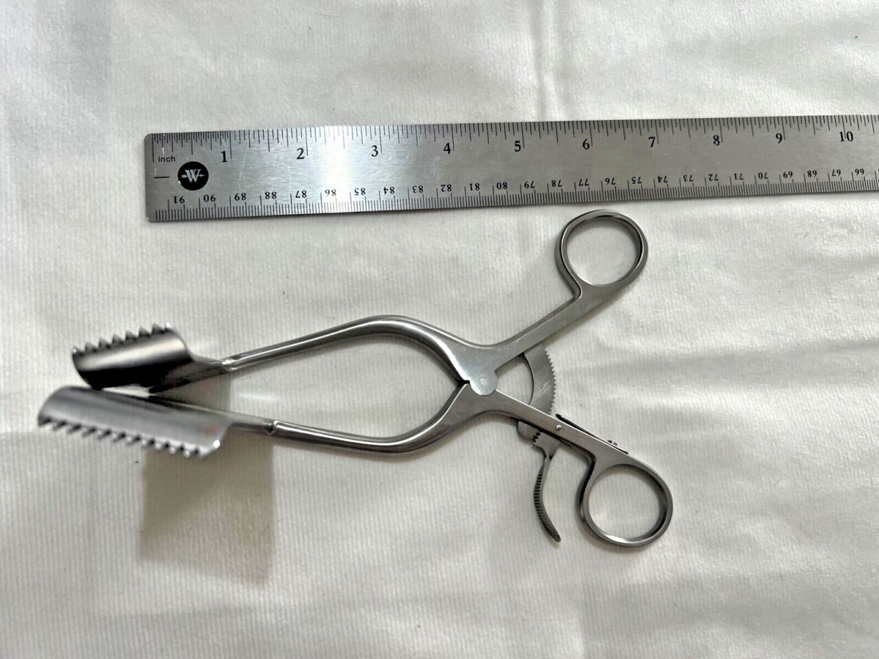 SSI ULTRA 55-8997 Darling Popiteal Self-Retaining Right Retractor 6-1/4" Length — photo 5