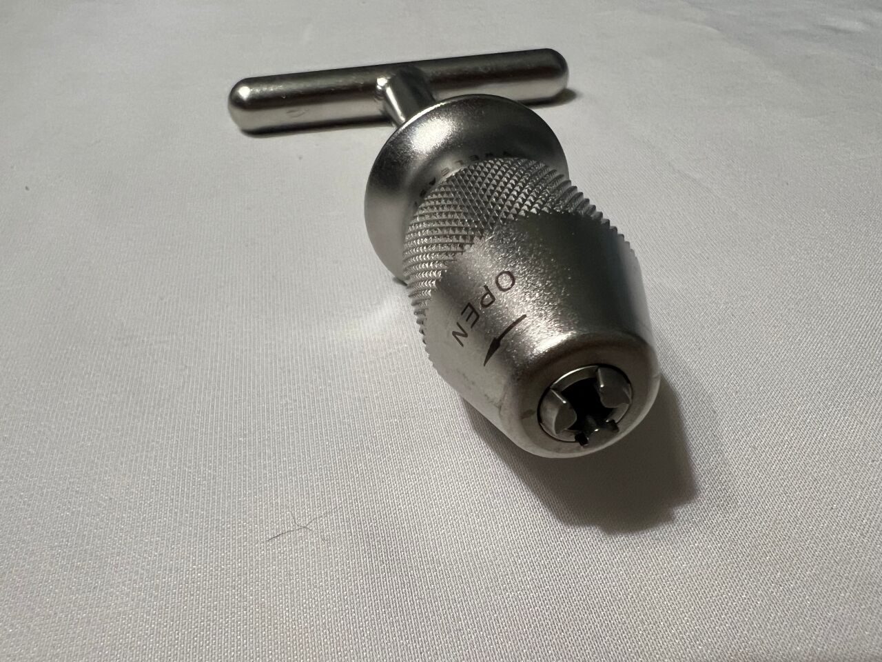 SYNTHES 393.105 Small Universal Chuck T-Handle — photo 2