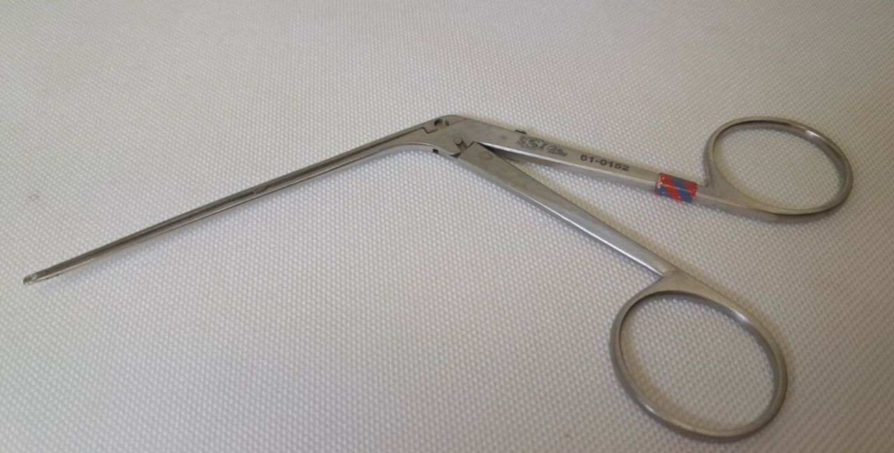 SSI ULTRA 61-0152 House Oval Cup Forceps ENT — photo 1