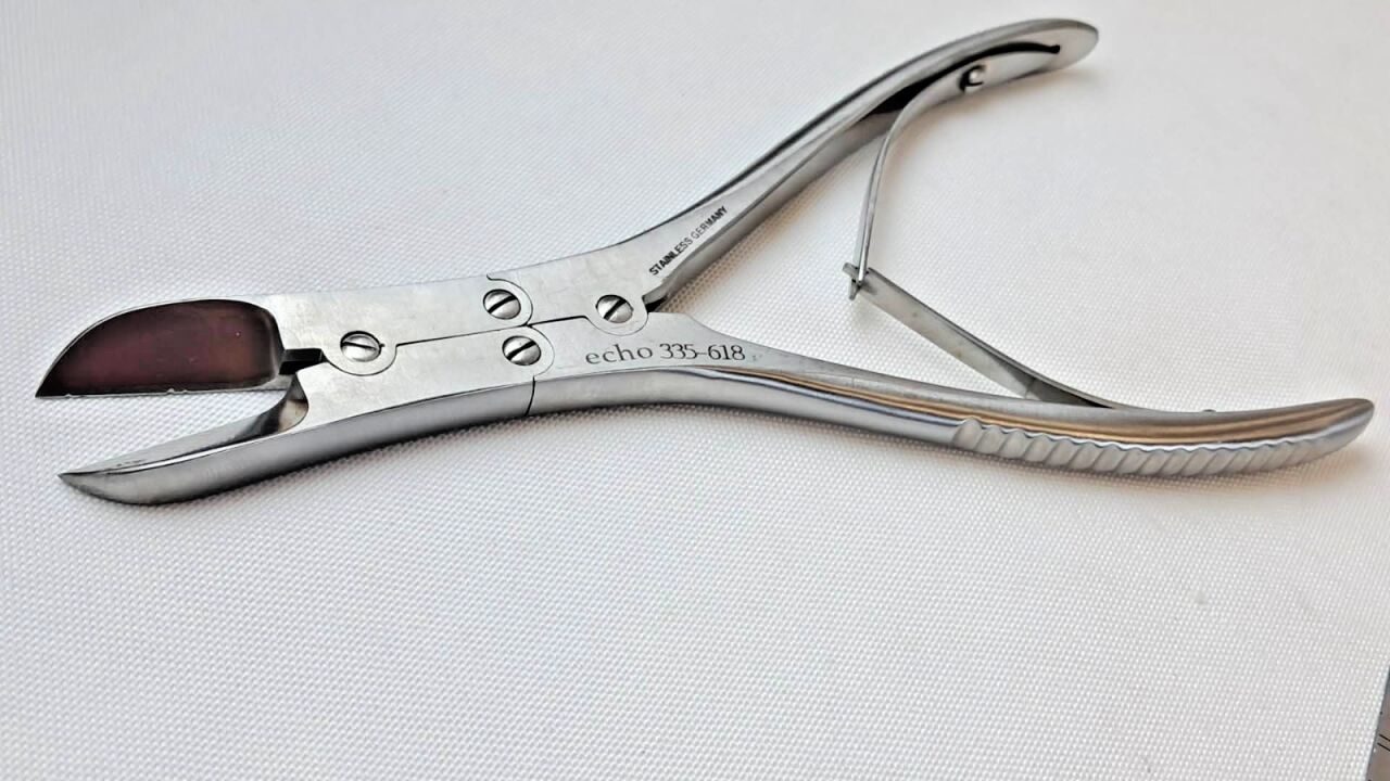 335618 D/A 7.5" Straight Ruskin-Liston Cutting Forceps — photo 1