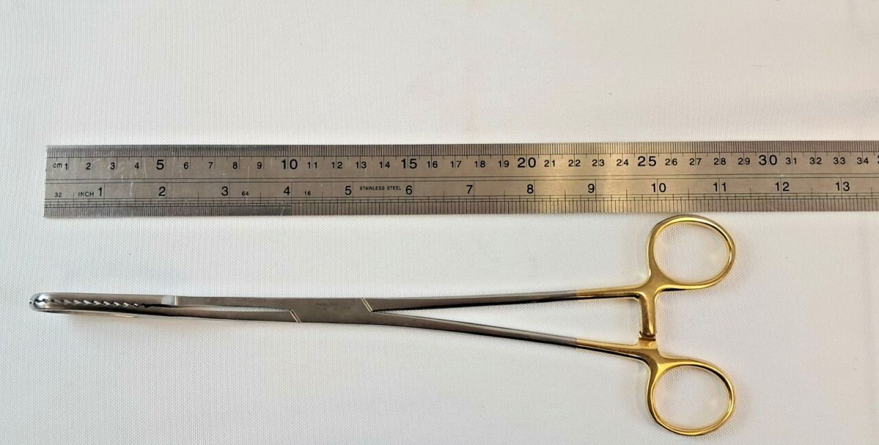 AESCULAP MG469R Bierer Ovum Forceps w/ Ratchet 19mm Jaws 280mm Length — photo 5
