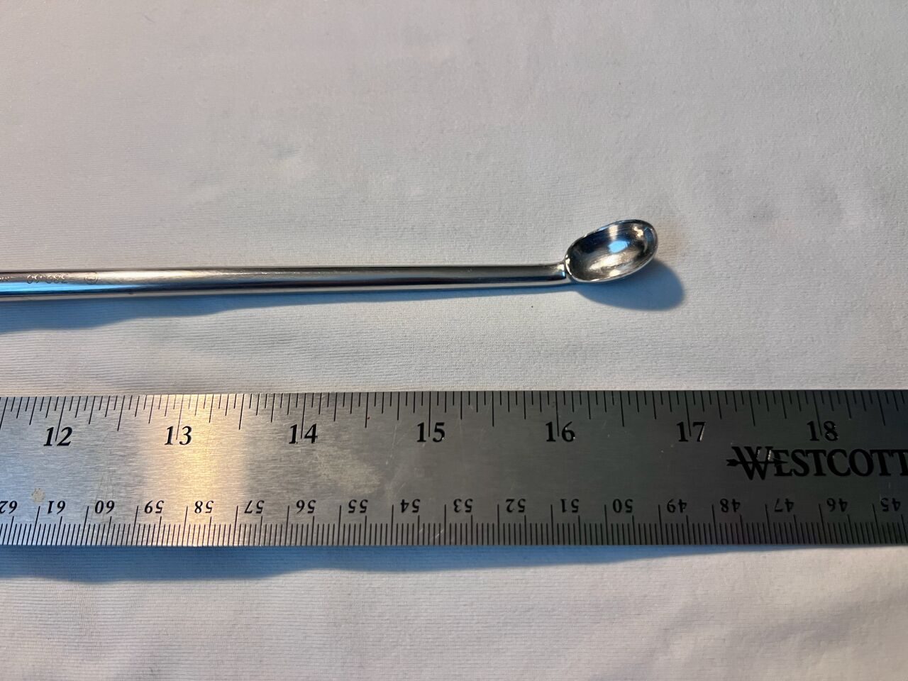 SYNTHES 389.6 Angled Oval-Head Bone Curette 13.5mm — photo 3