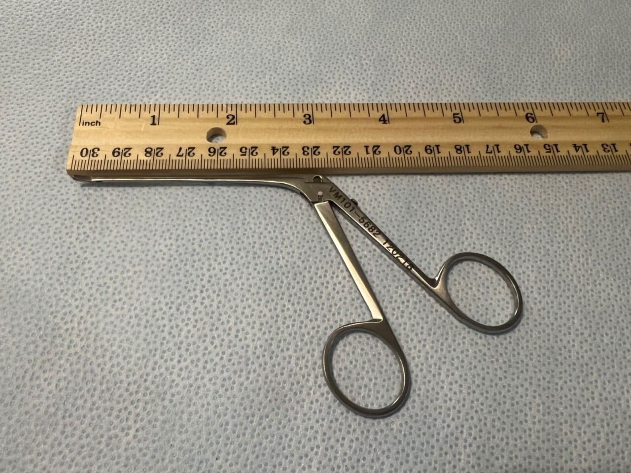 V. MUELLER VM101-5682 Left Curved House Bellucci Alligator Scissors ENT — photo 5