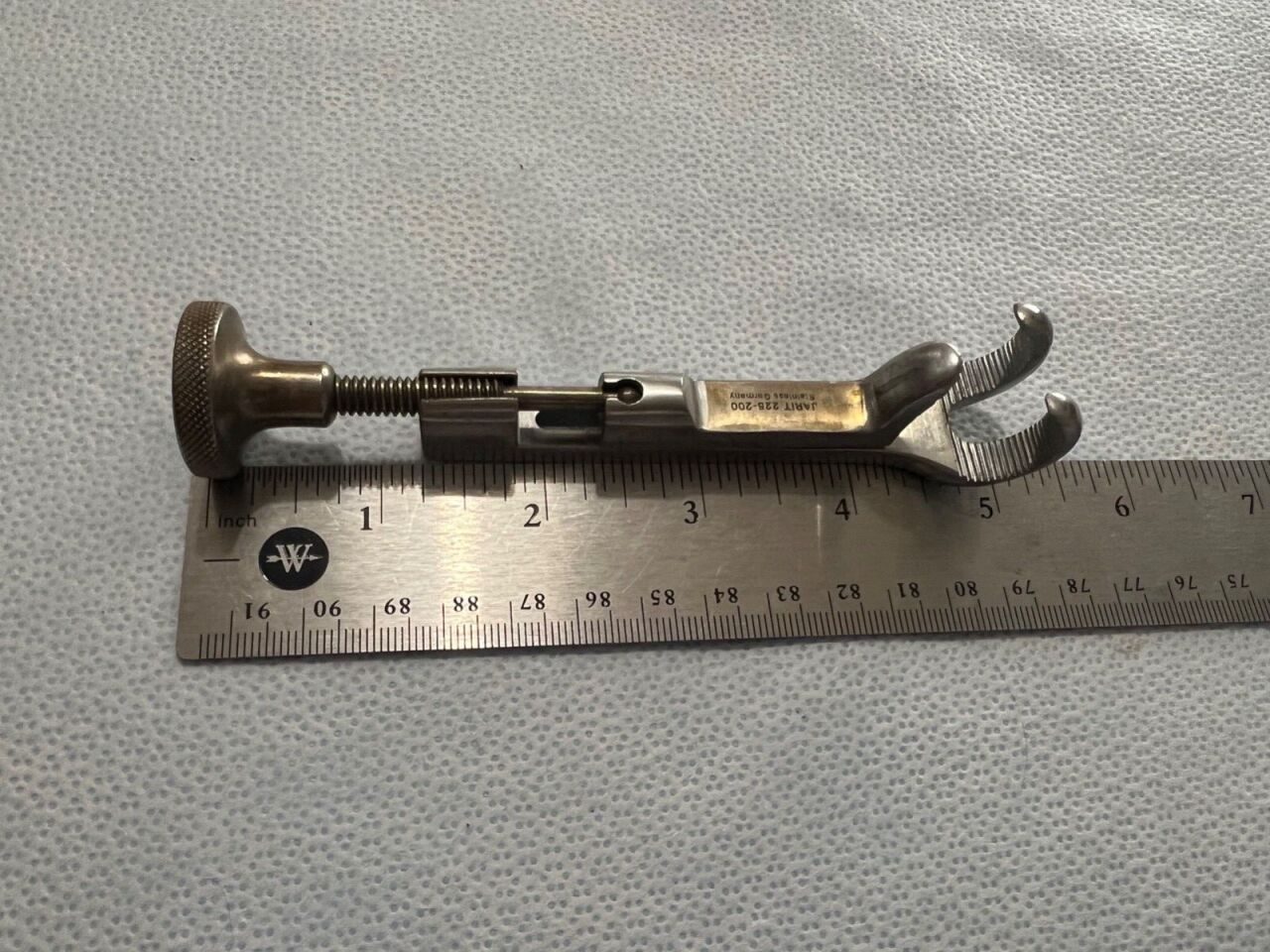 JARIT 225-200 Lowman Bone Clamp 1x2 Prongs 4-3/4" Length — photo 4