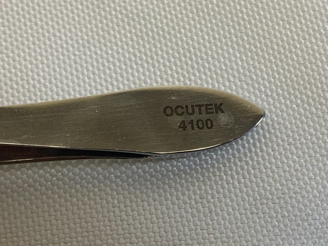 4100 9mm Jaws Straight Cross-Serrated 136mm Kalt Needle Holder 9mm Straight Cross-Serrated Jaws — photo 2