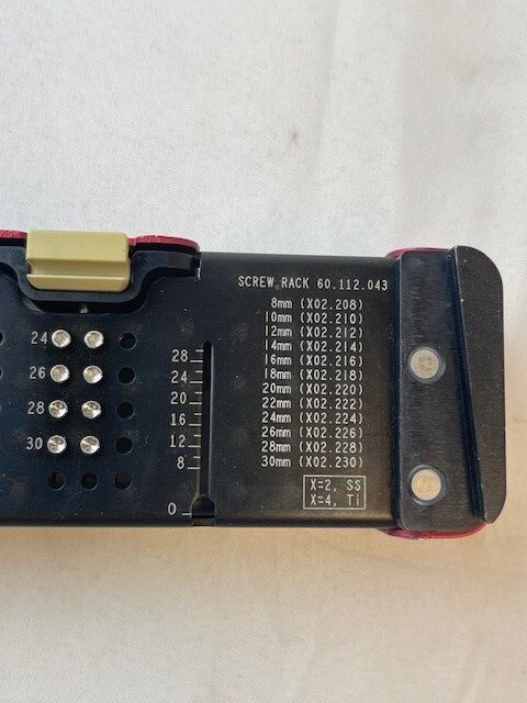 SYNTHES  Locking 2.7mm Cortex Screw Set — photo 4