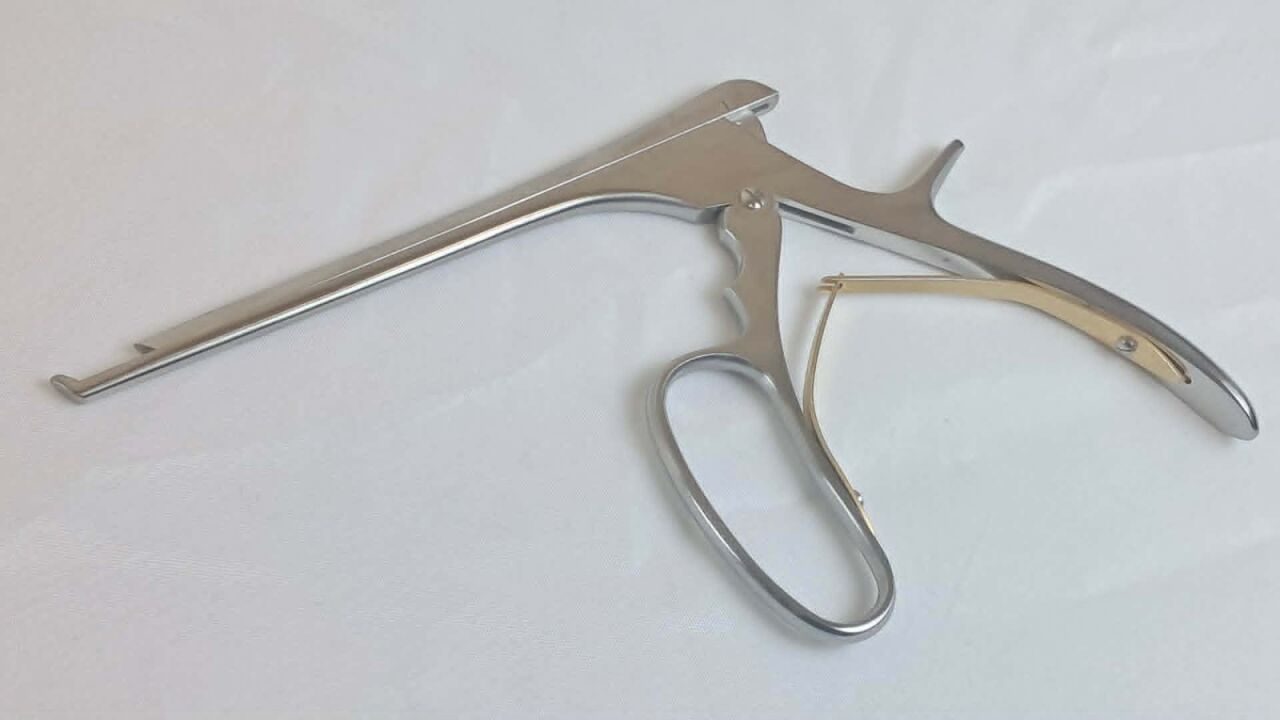 V. MUELLER NL4281-064 Ferris-Smith Kerrison Rongeur Straight 4mm 6" — photo 1