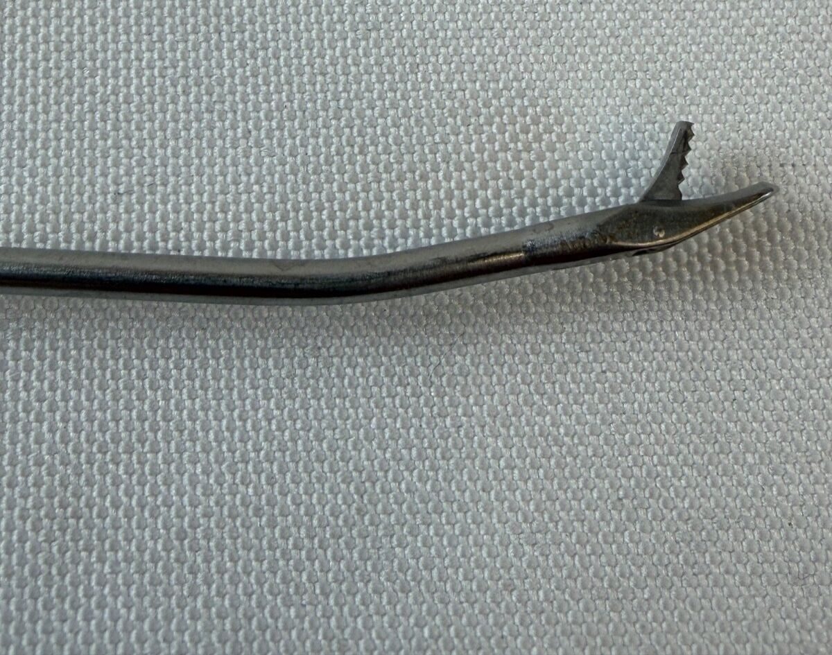 ARTHREX AR-11241XL Widebiter XL Punch 15deg Up Tip 2.75mm x 15deg Up Shaft — photo 5