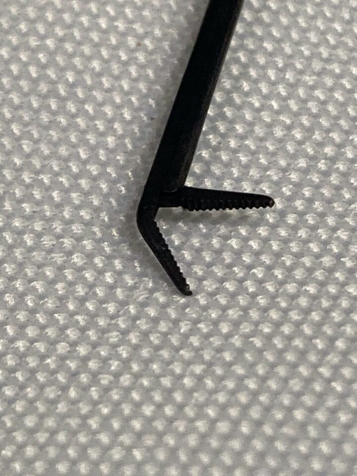RICHARDS Ear Ebony Finish Upturned 45deg Jaw Grasping Forcep — photo 4