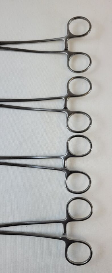 CODMAN 19-8104 Crafoord Coarctation Clamp Curved Jaws 9.5" Cardio CVOR Set of 4 — photo 3