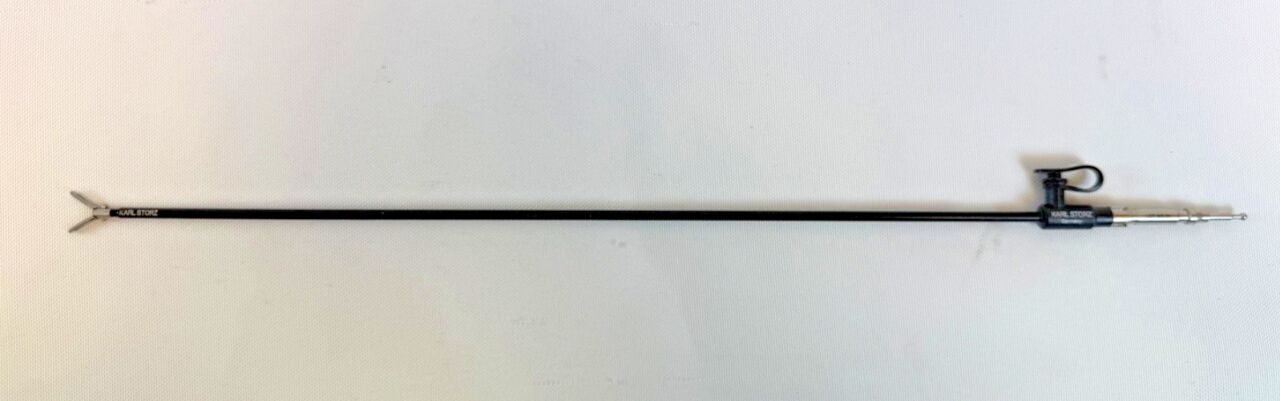 KARL STORZ 30710K Clickline 3.5mm x 31cm Fenestrated DA Grasping Forcep & Sheath