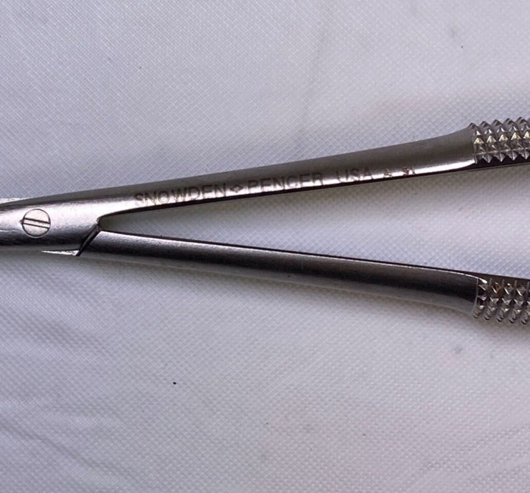 SNOWDEN-PENCER 32-4591 Diamond Jaw Micro Delicate Castroviejo Needle Holder — photo 2