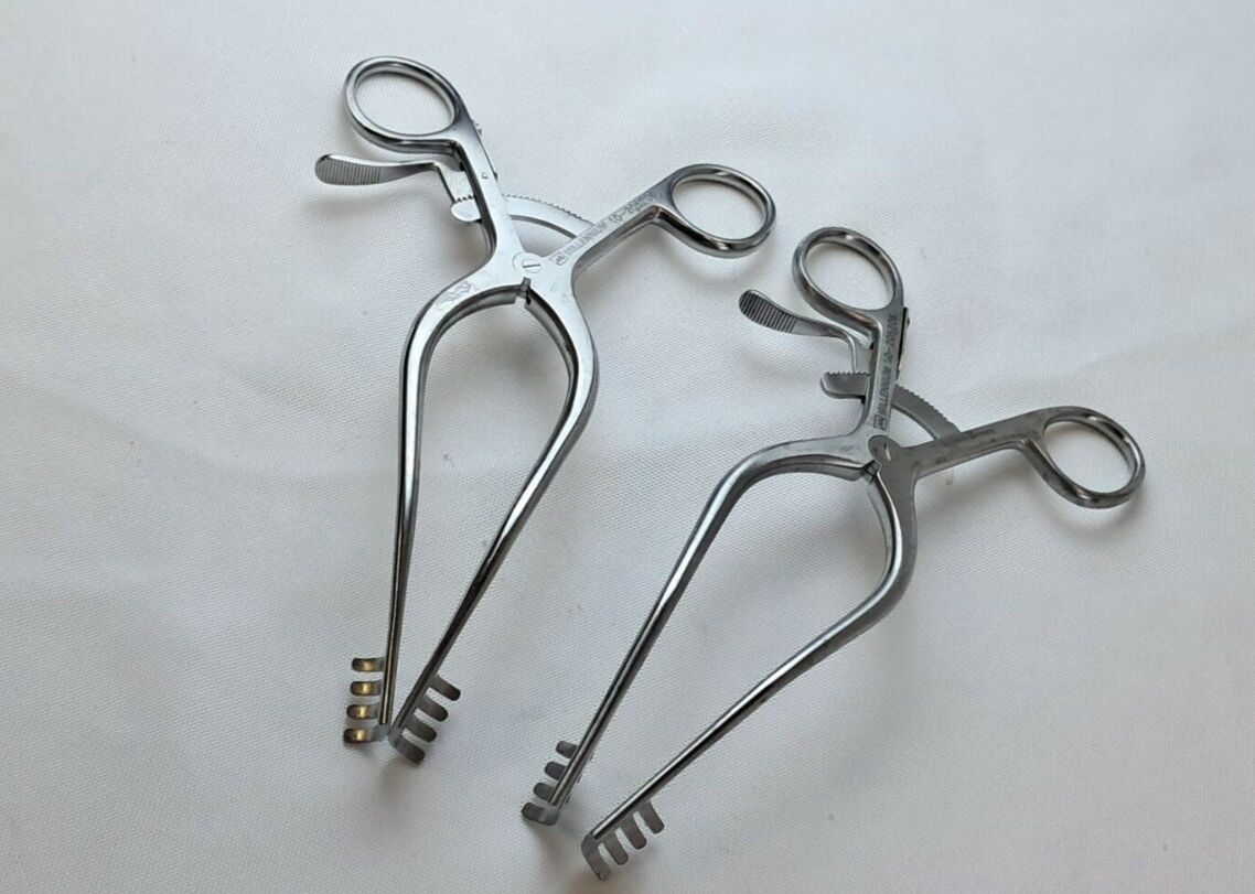MILLENNIUM 10-205206 Lot of 2 Adson Retractor 7.25 Inches Angled 4X4 Blunt