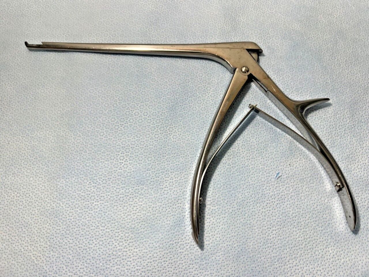 CODMAN 53-1387 Laminectomy Kerrison Rongeur 3mm X 40deg Up 7"