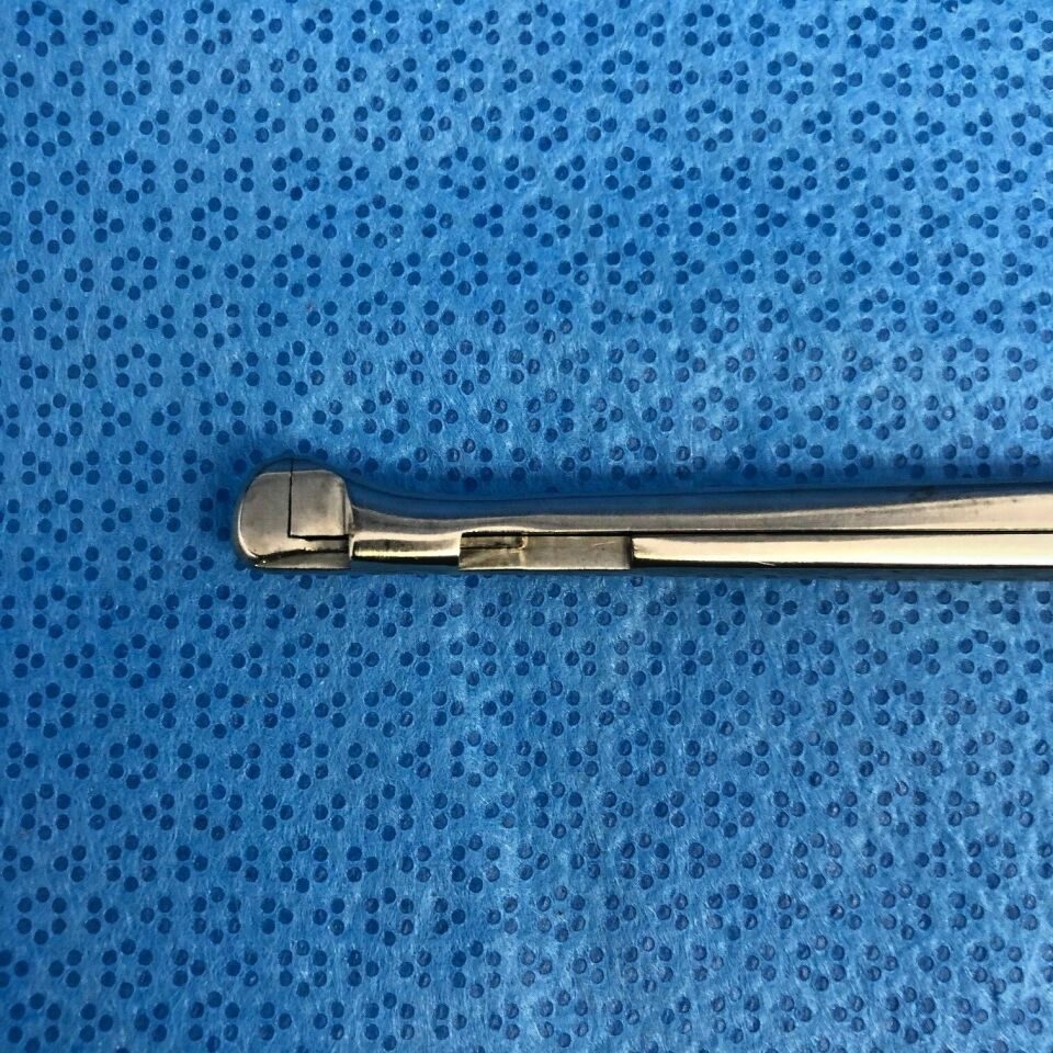 R. WOLF 8211.021 4mm 8" 90deg Up Bite Punch Forceps — photo 4