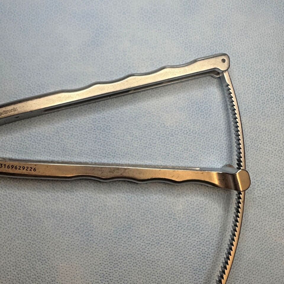 MEDTRONIC Sofamor Danek X0315036 Compressor Pliers — photo 4