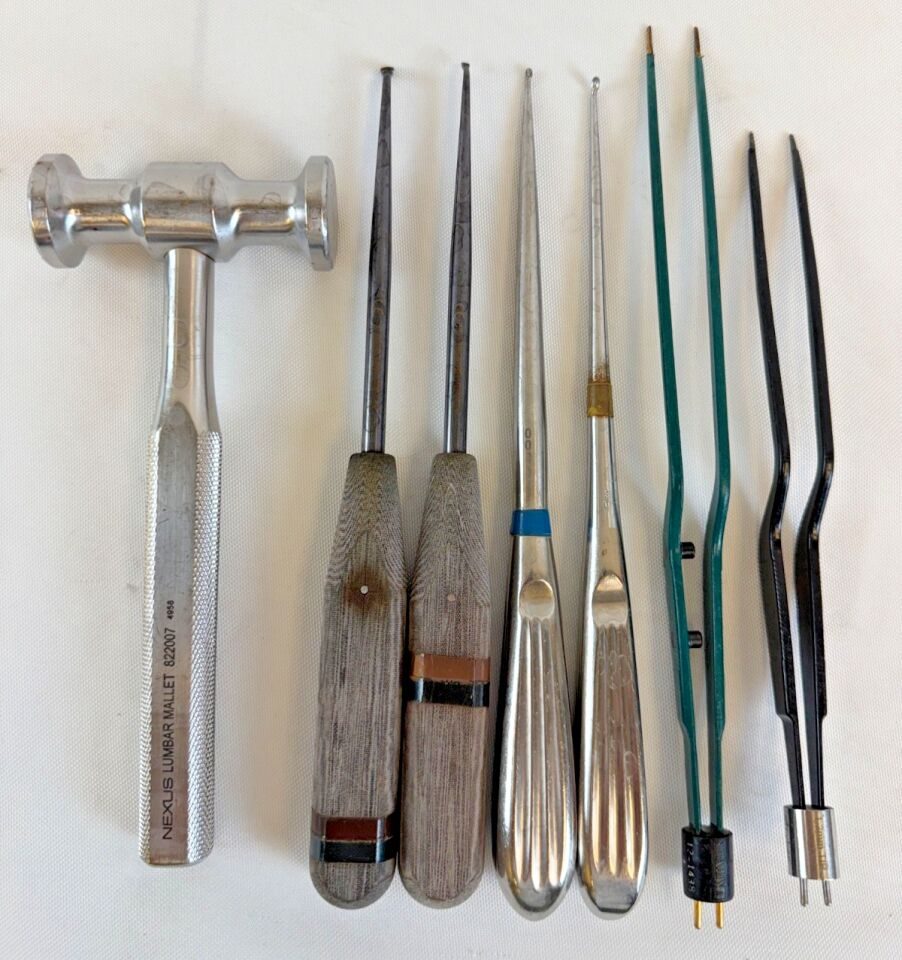 VARIOUS  V. Mueller Millennium Jarit Laminectomy Tray w/ Case — photo 7