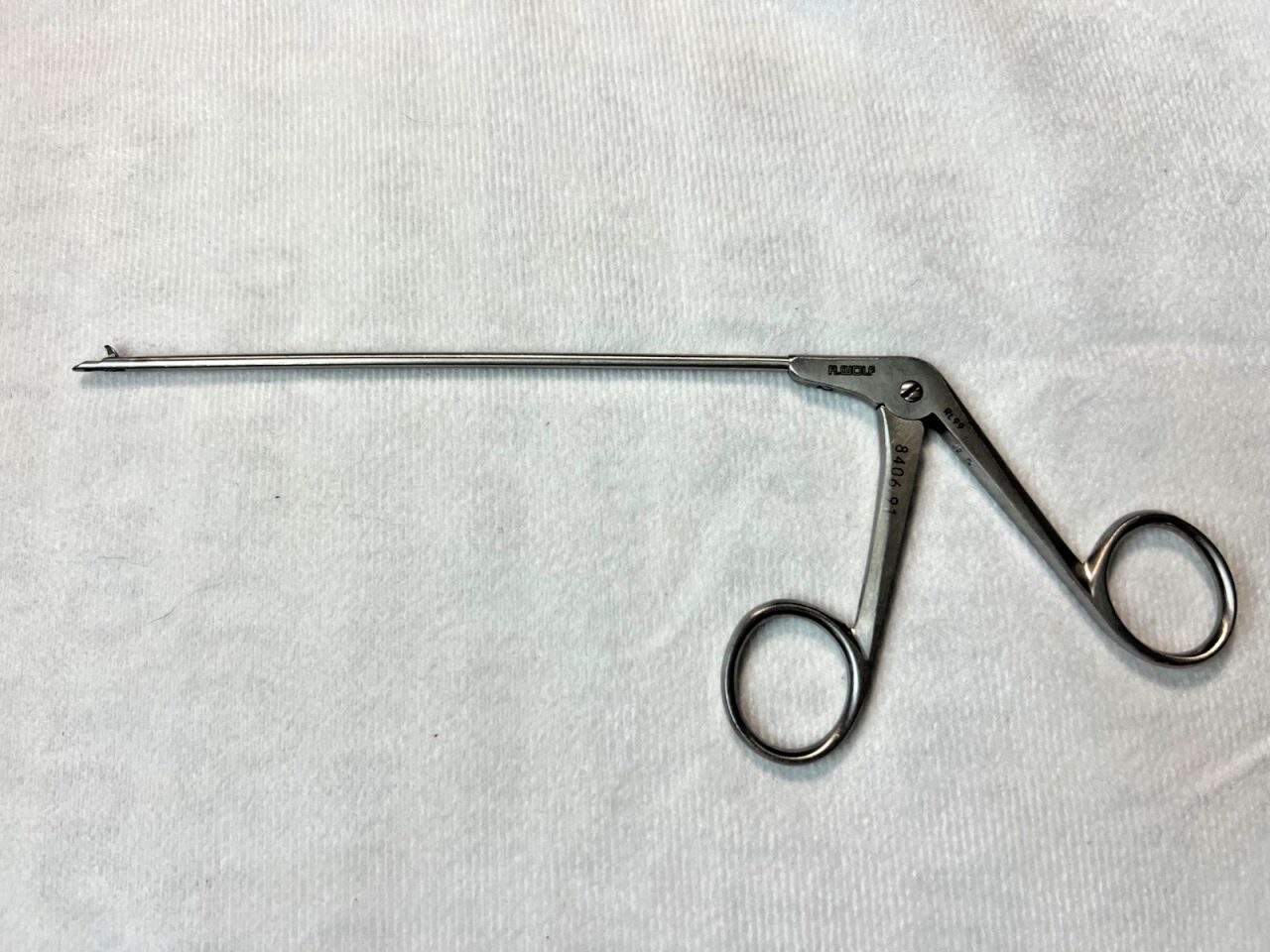 R. WOLF 8406.91 Cutting Basket Forcep With Scoop 6-1/2" Length — photo 1