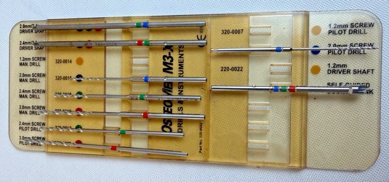 OSTEOMED ACUMED Acumed M3-X  Extremity Fixation System 2mm 2.4mm 3mm w/ Case — photo 10