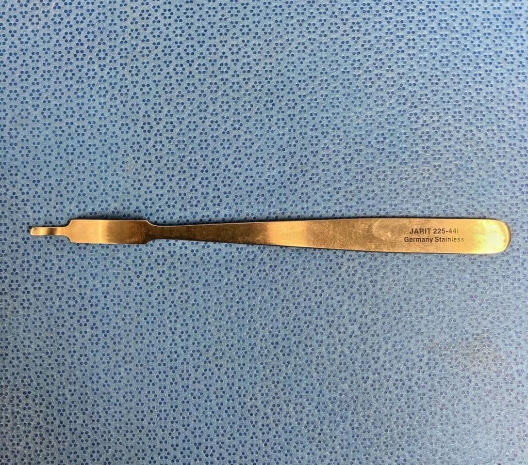 JARIT 225-441 Mini Hohmann Retractor 8mm L: 6" Orthopedic Trauma