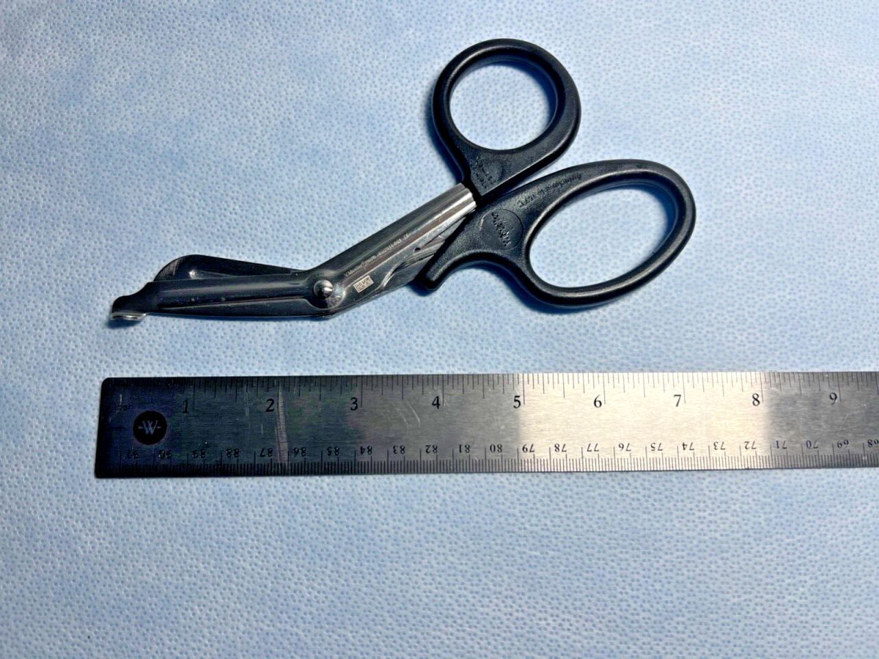 V. MUELLER SU2014-001 Universal Bandage Scissors — photo 4