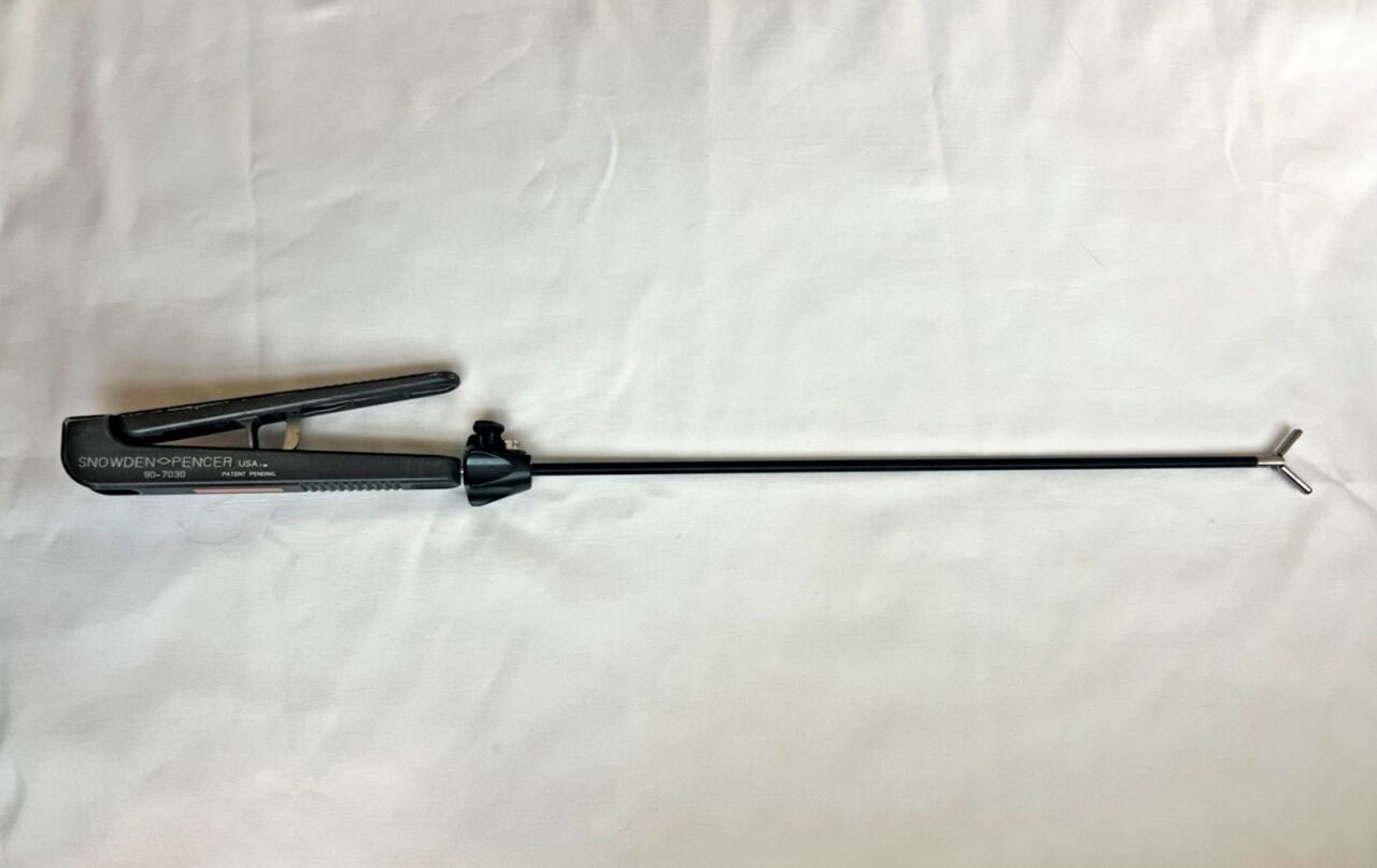 SNOWDEN-PENCER 90-7030 Laparoscopic Bullet Nose Diamond-Touch Grasper 5mm X 32cm