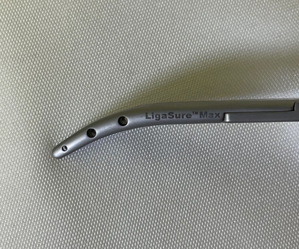 VALLEYLAB LS3090 LigaSure Max Vessel Sealing Forcep 23cm Curved Jaw — photo 4