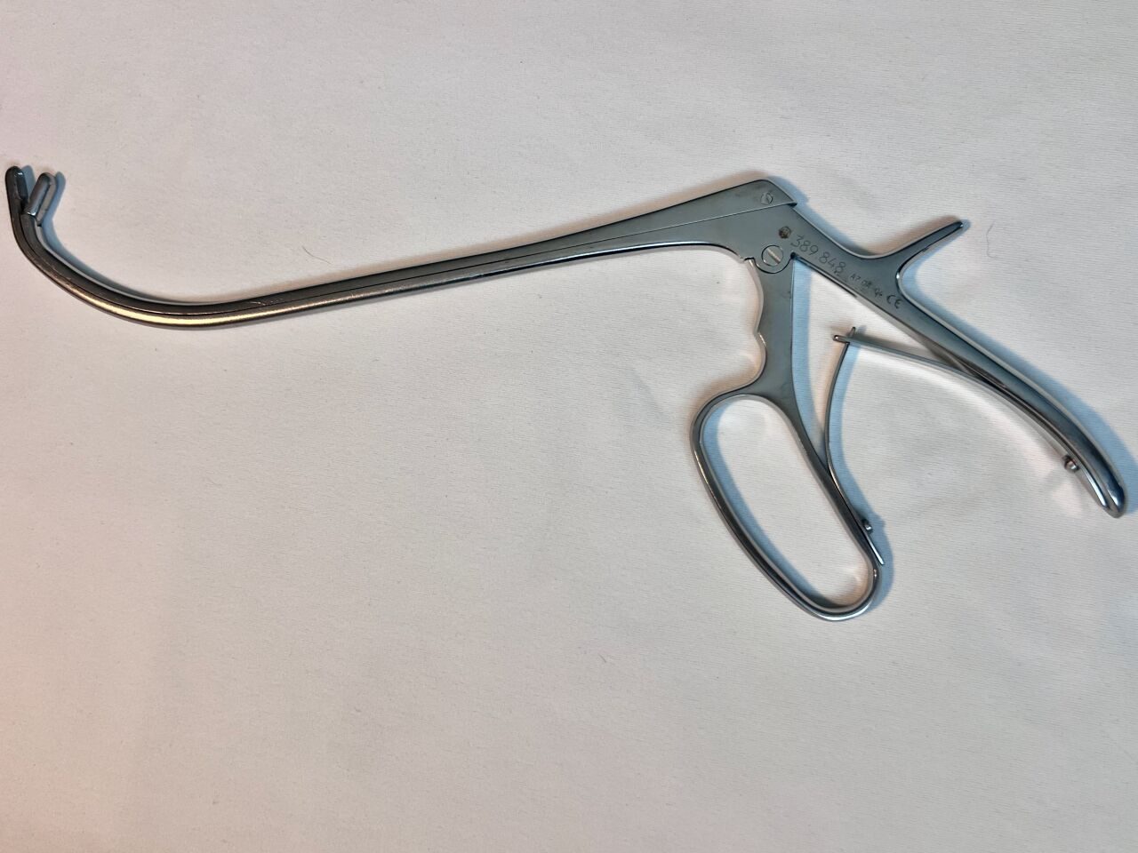 SYNTHES 389.848 T-PLIF Pituitary Rongeur 6mm Upward Opening Punch — photo 1