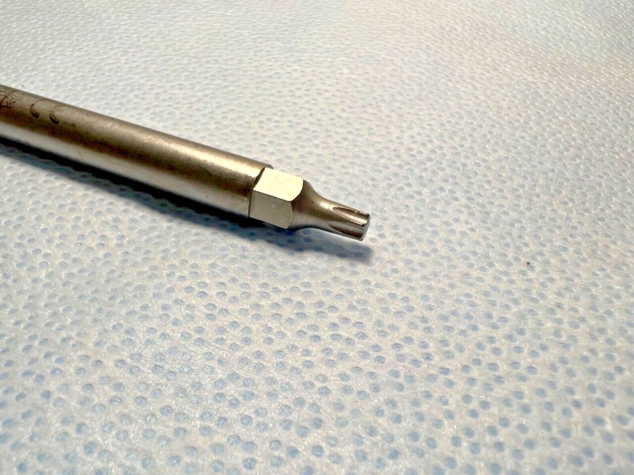 MEDTRONIC 84674H M6 Hexagonal Driver Shaft — photo 2