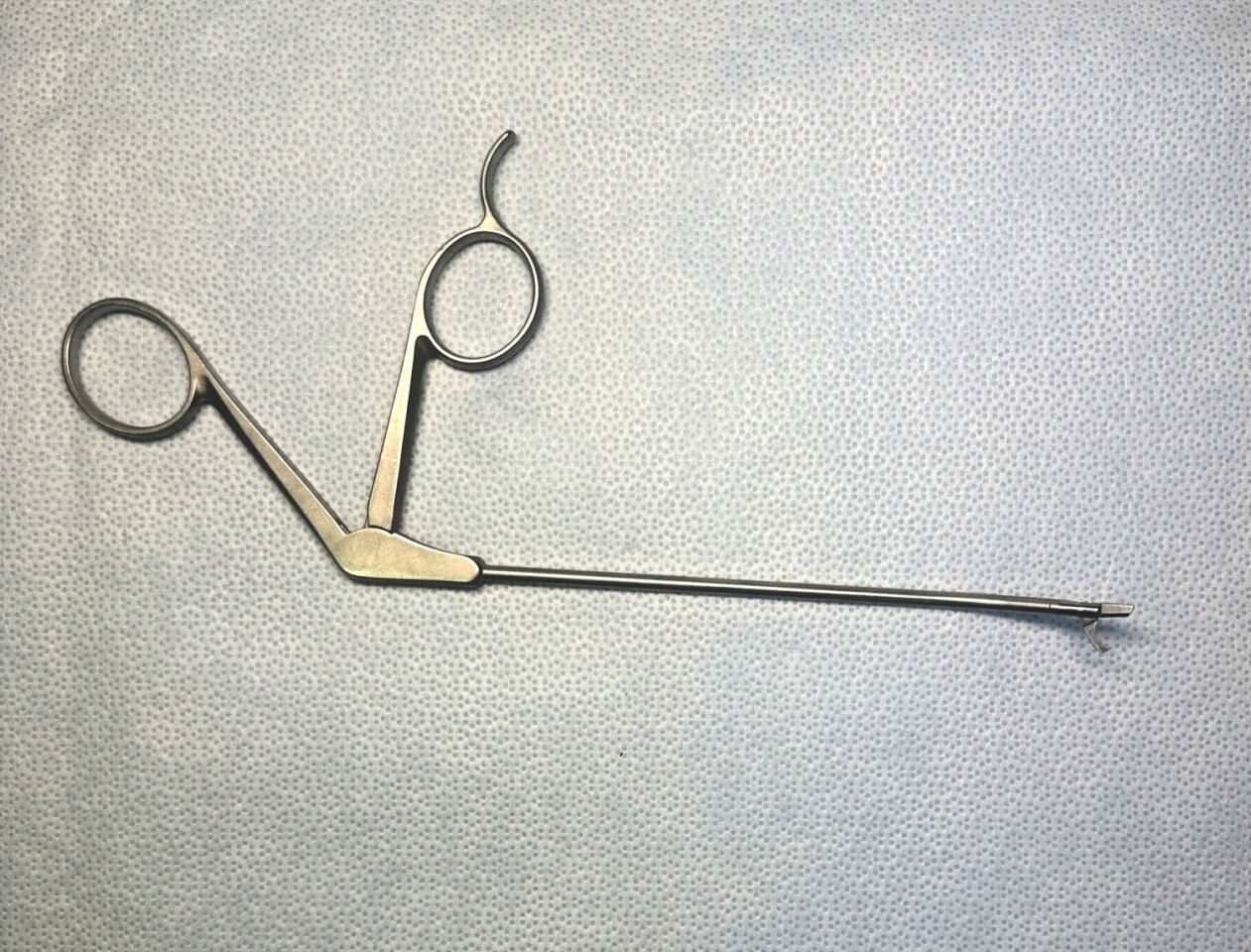 SHUTT-LINVATEC 1.12111 Micro-Scissors 30deg Left Forcep 3.4mm dia., 130mm — photo 2